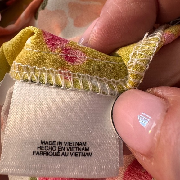 Anne Klein Floral Blouse - Pink, Yellow, Green NWT - Picture 8 of 10